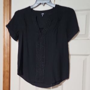 Mine Elegant Black Short Sleeve Blouse
